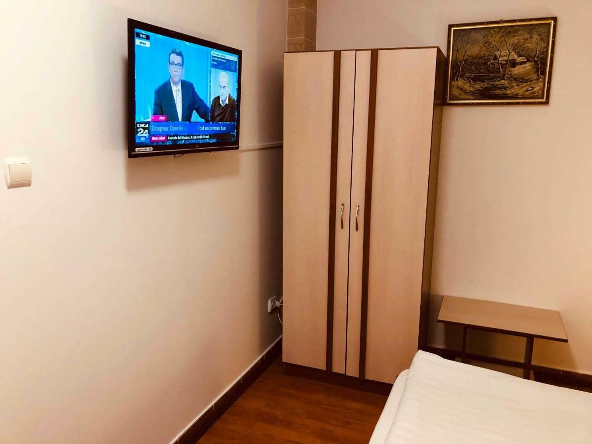 Pensiunea Alexander Arad Dış mekan fotoğraf